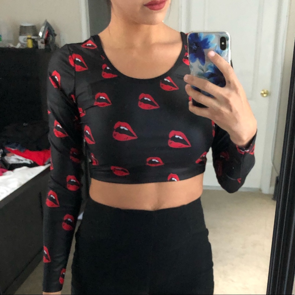 Forever 21 long sleeve crop top